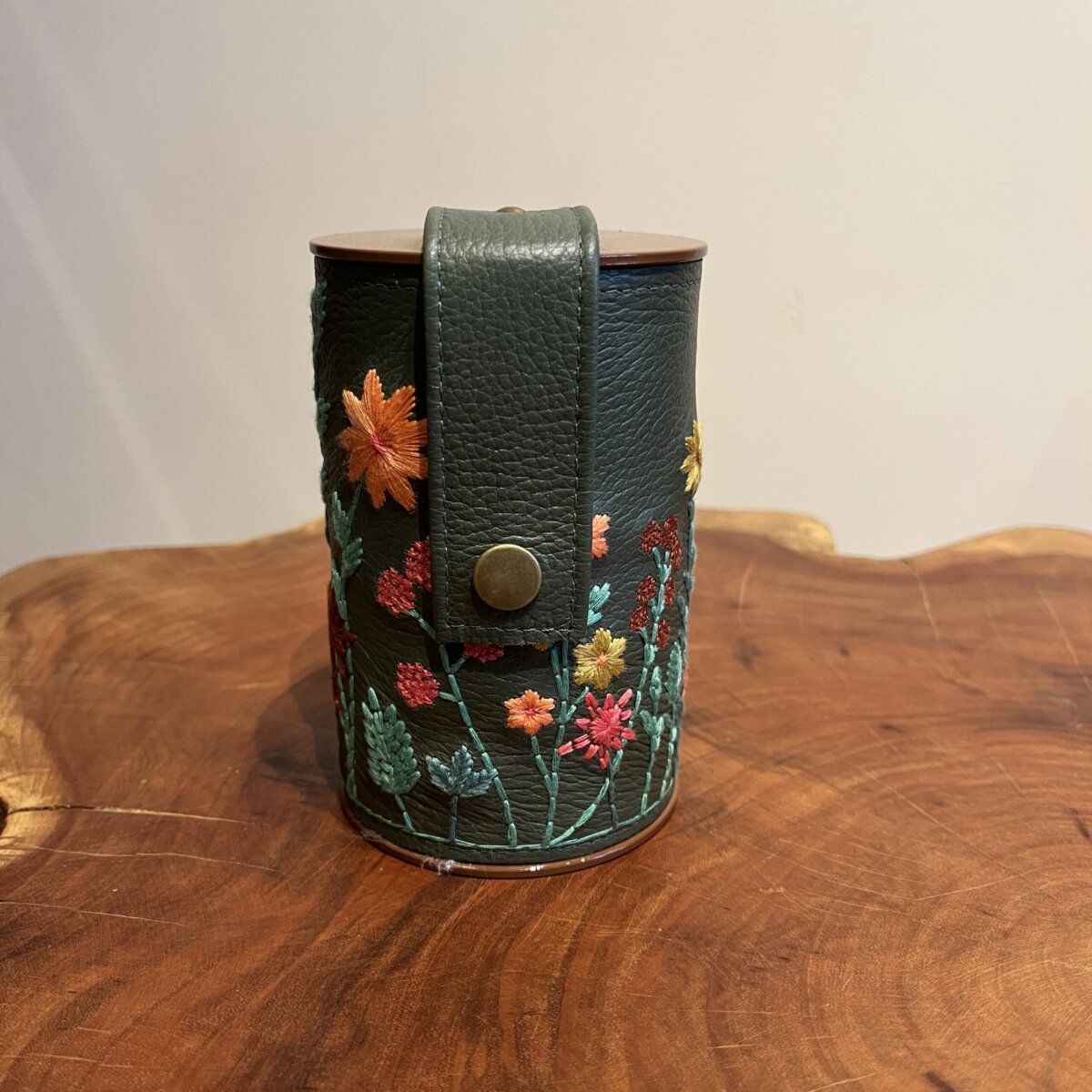 Porta Erva Mate Flor do Campo Militar