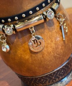 Alternative view of Chocker Signo Capricórnio