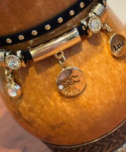 Alternative view of Chocker Signo Aquário