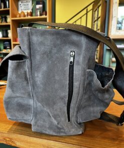 Alternative view of Mateira Farrapo Camurça Chumbo